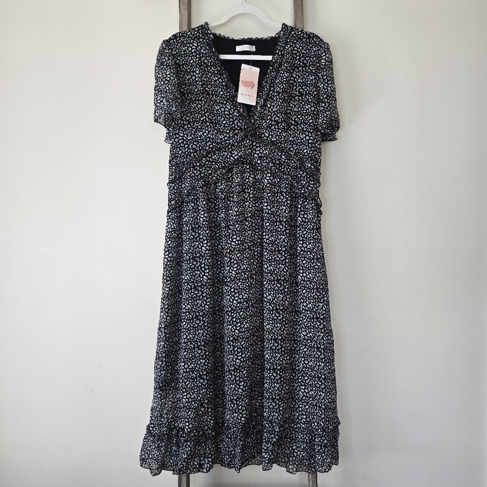 ⭐️40% Off⭐️ Ruffle Short Sleeve Printed Midi Dress